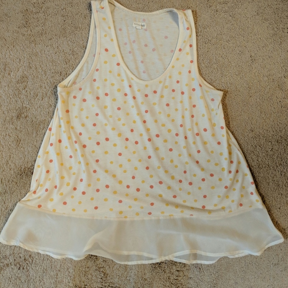 Polka-dot tank with ruffle